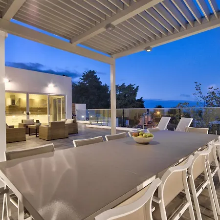 Vila Dea - By Luxury Malta *
