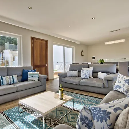 Dea - By Luxury Malta *