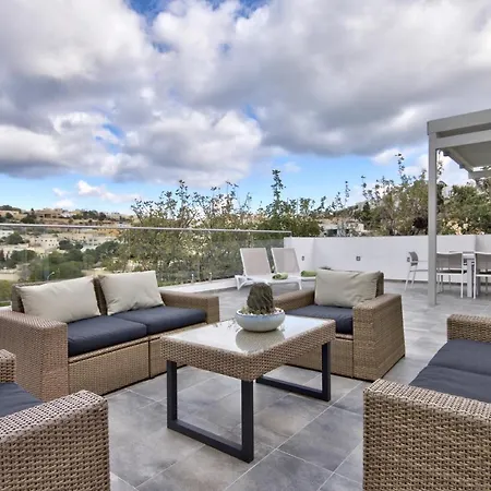 Villa Dea - By Luxury Malta