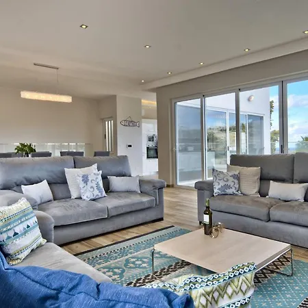 Villa Dea - By Luxury Malta *